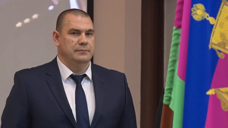 Глава Туапсинского района откликнулся на просьбу граждан поставить новую автобусную остановку