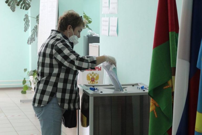 По предварительным данным, более 65% кубанцев проголосовали на выборах