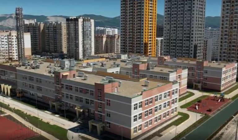 На Кубани начали закупать оборудование для самой большой школы Новороссийска