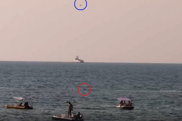 В Черном море возле Анапы спасли утопающего с помощью дрона