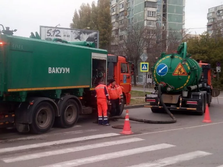 В Краснодаре в этом году прочистят 150 км ливневой канализации