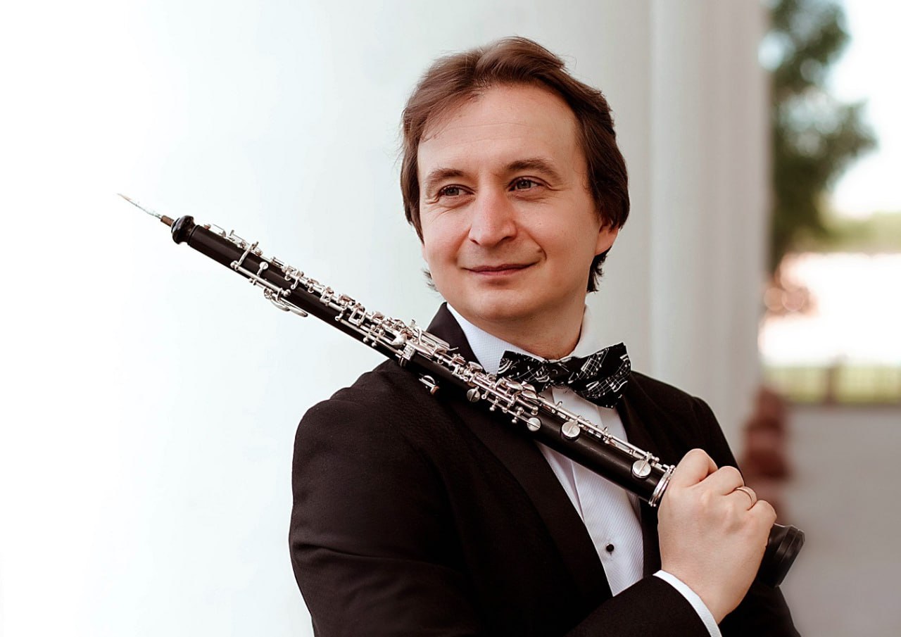 Знаменитый гобоист Алексей Балашов выступит с туапсинским камерным ...