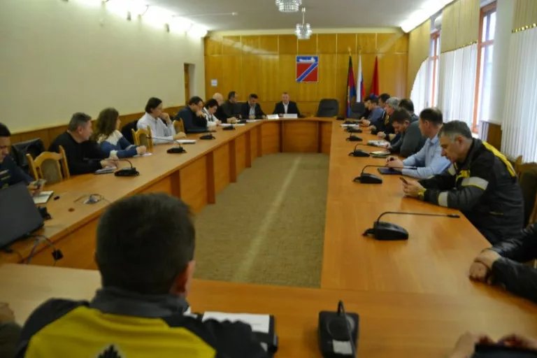 В Туапсе из-за оползня на улице Пархоменко введен режим чрезвычайной ситуации