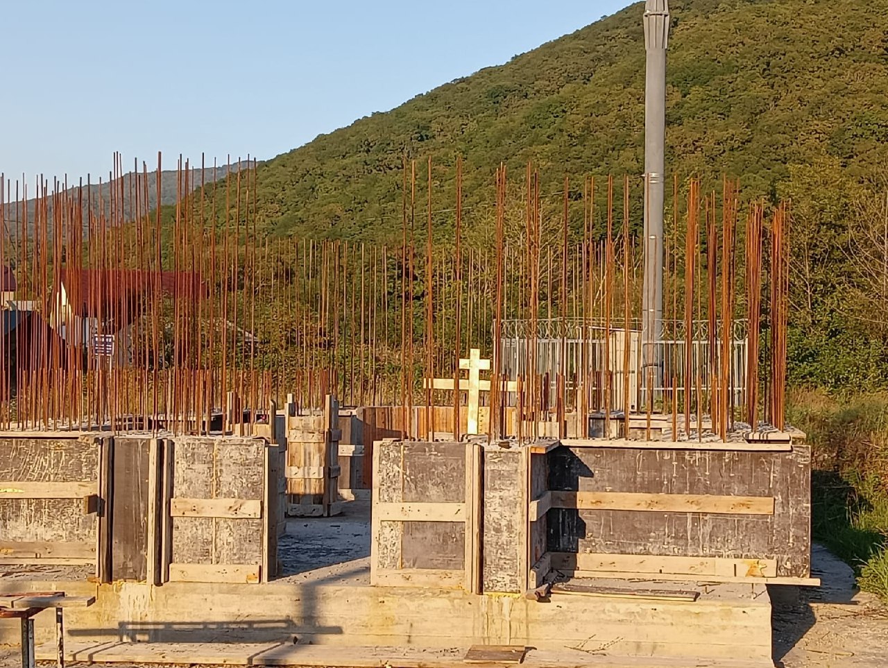 Для строящегося храма в селе Агой нужна опалубка | Новости Туапсе